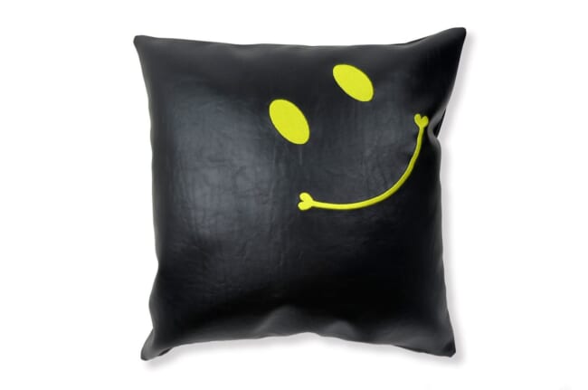 s-f-leather-b-yellow-smile