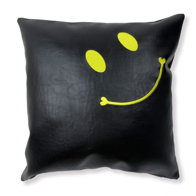 s-f-leather-b-yellow-smile