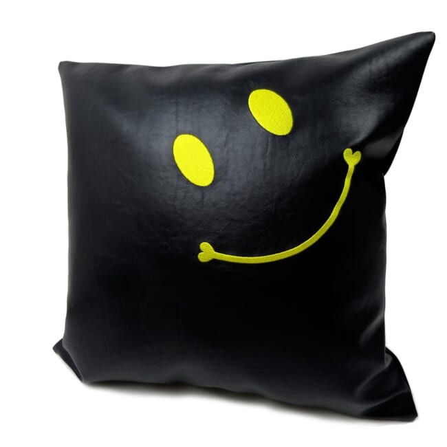s-f-leather-b-yellow-smile