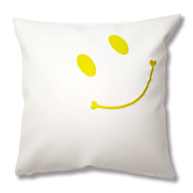 s-f-leather-w-yellow-smile