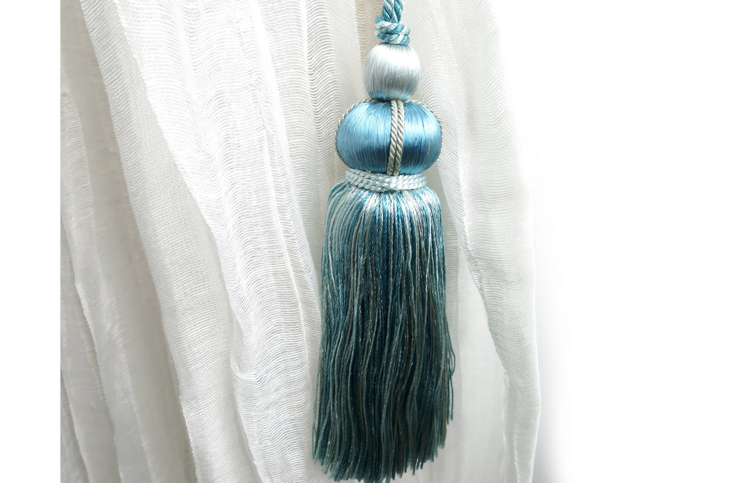 gw-keytassel-blue