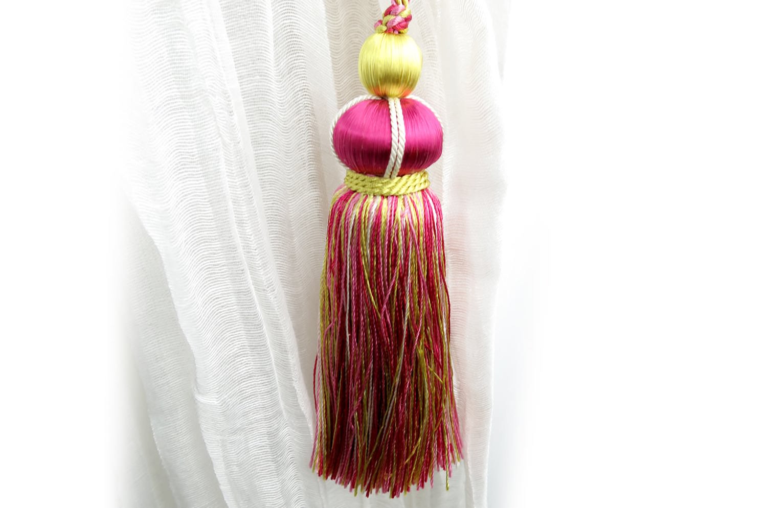 gw-keytassel-pink