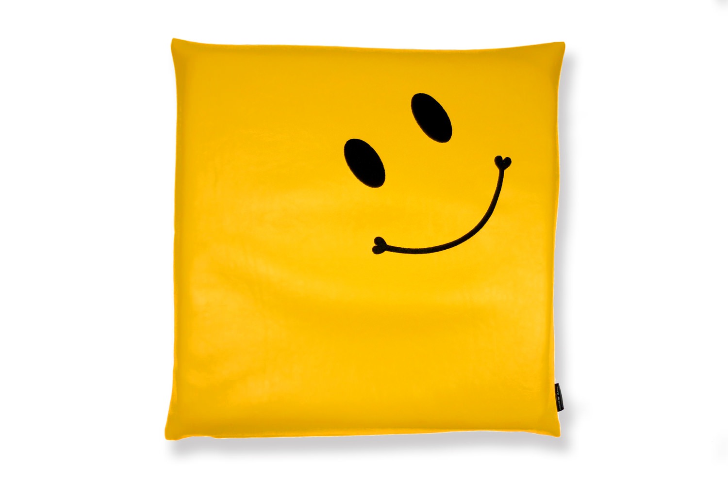 smile-set-yellow