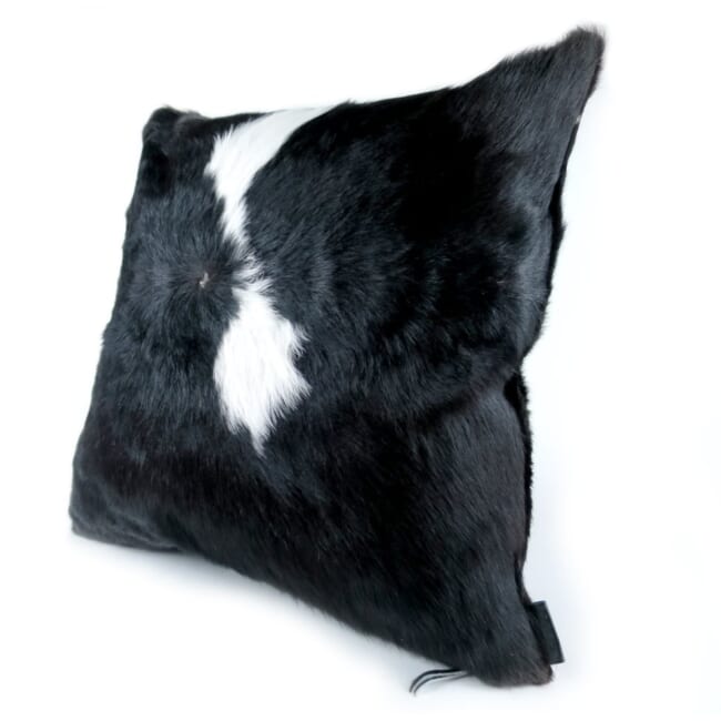 cowcushion012