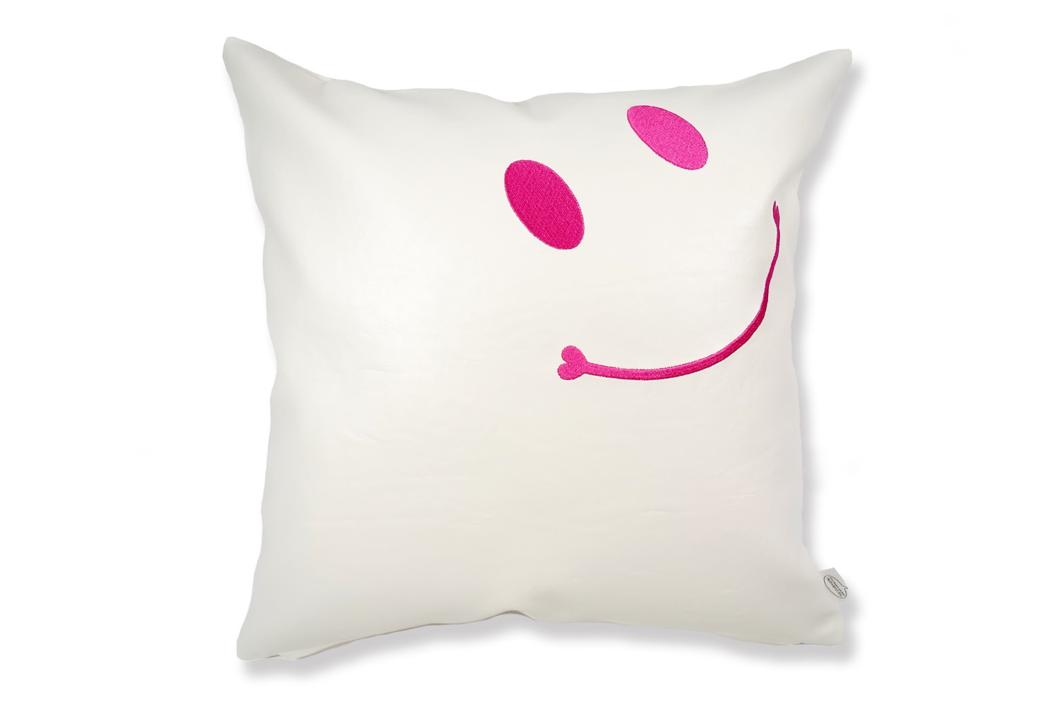 キュートなピンクスマイル刺繍が人気の定番『ニコフェイス』45cmクッションカバー（ホワイト）