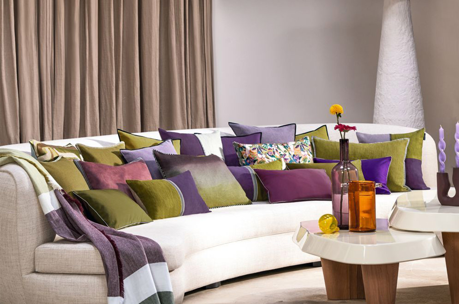 【海外取寄品】CASAMANCE GUETHARY ゲタリー クッション(オリーブ) 60×40cm 中材付