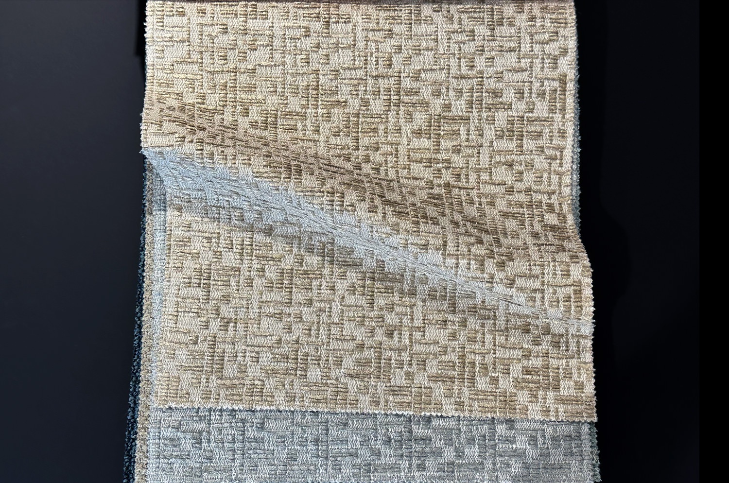 armani-reims-pearl45