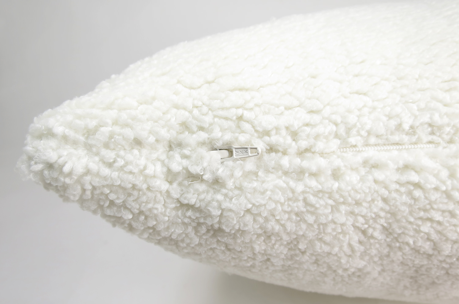 puff-white45