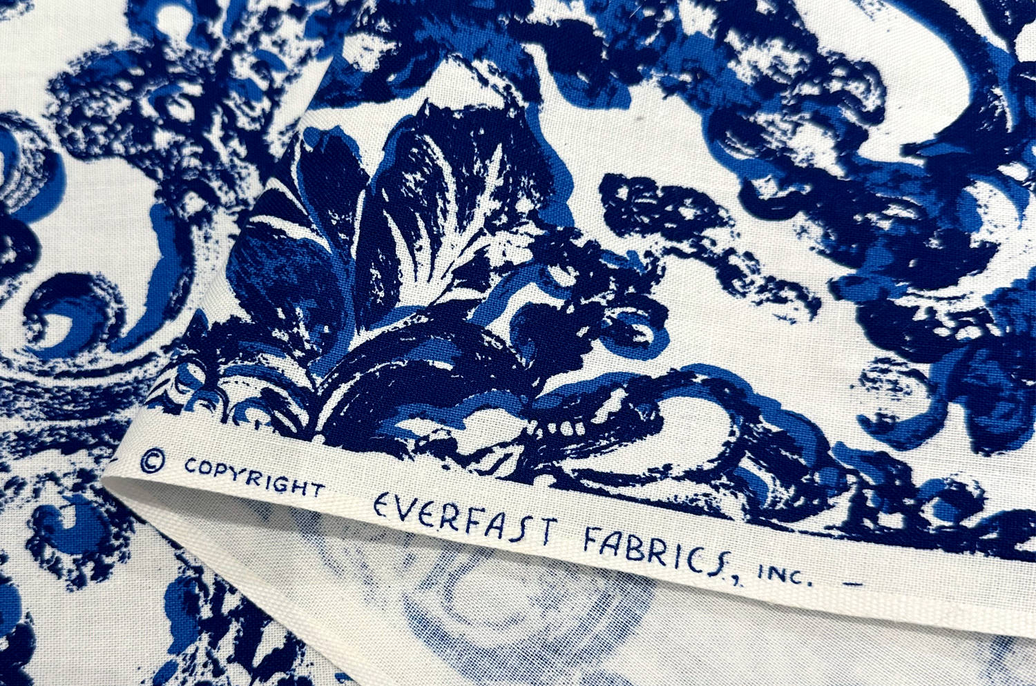 vintage-everfast-damask50
