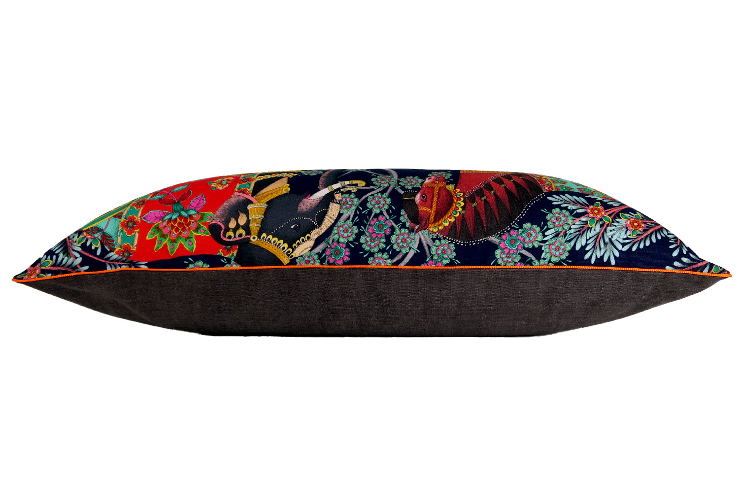 bohemian-charbon-6831a