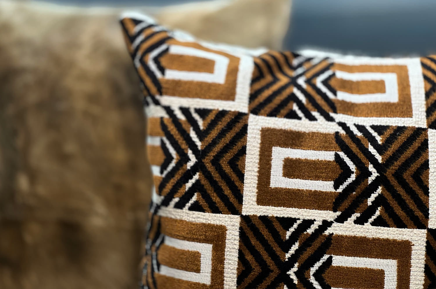 The Kenya ケニア ジャガードベルベット×ブークレ クッションカバー 50×50cm