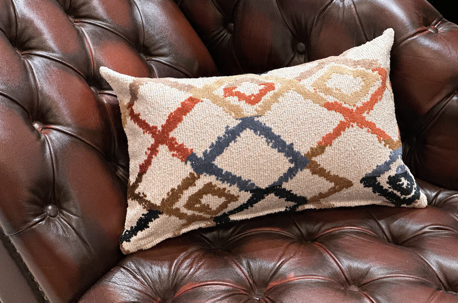 The KHEOPS ケオプス フレンチブークレ ダイヤモンド柄横長クッション 51×32cm 中材付