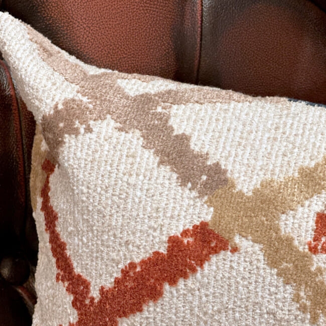 The KHEOPS ケオプス フレンチブークレ ダイヤモンド柄横長クッション 51×32cm 中材付