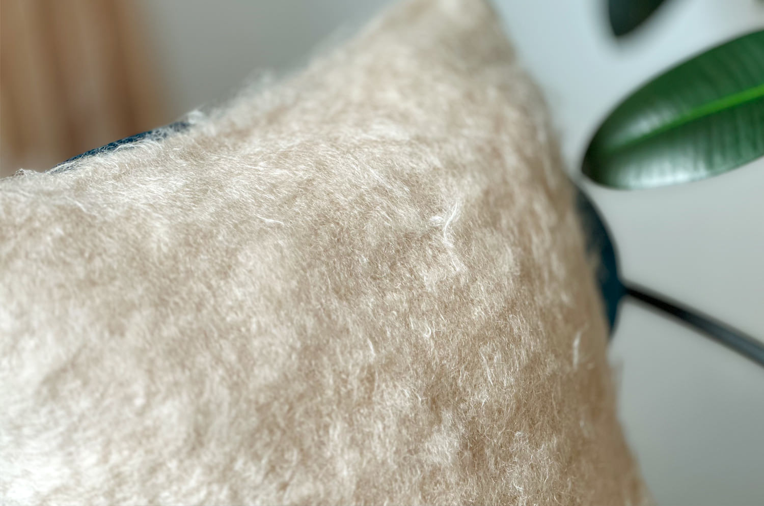 The Kid Mohair BALMUIR キッドモヘアクッションカバー (ベージュ) 50×50cm