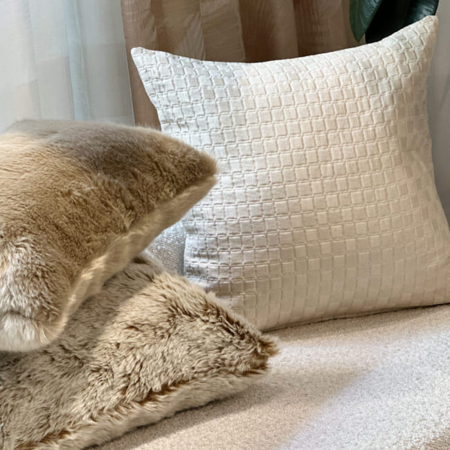 The STOCKHOLM アルマーニカーザ ストックフォルム ジャカード クッションカバー 45×45cm