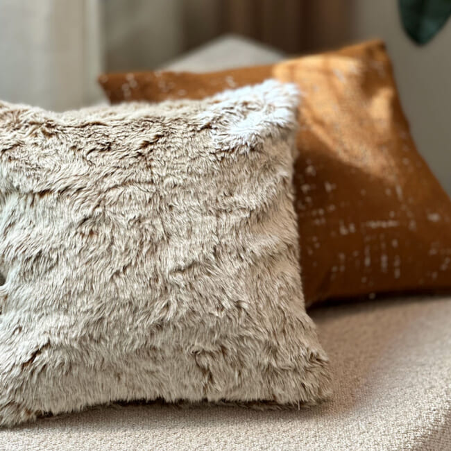 The Snow Top スノートップ エコファークッションカバー（Caramel）40×40cm