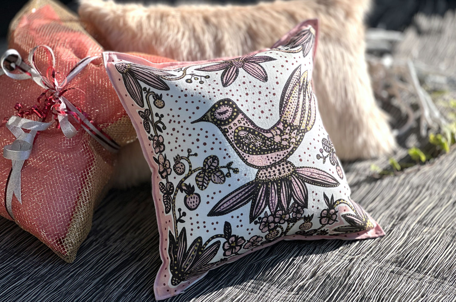 The Lintunen -リントゥネン ヘイニ・リータフフタデザイン リネンクッションカバー ピンク 45×45cm