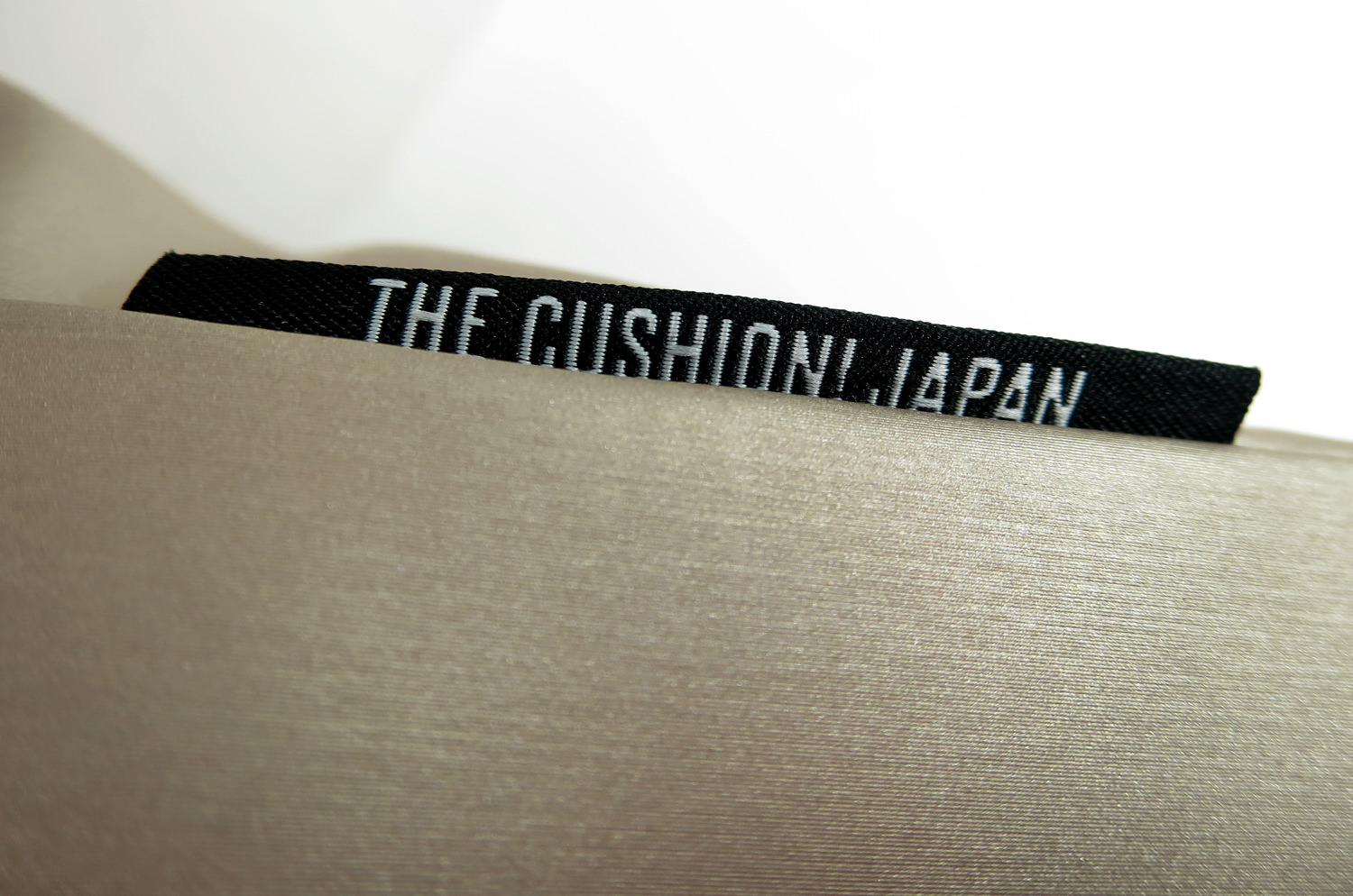 The TUCSON アルマーニカーザ ツーソン クッションカバー 45×45cm
