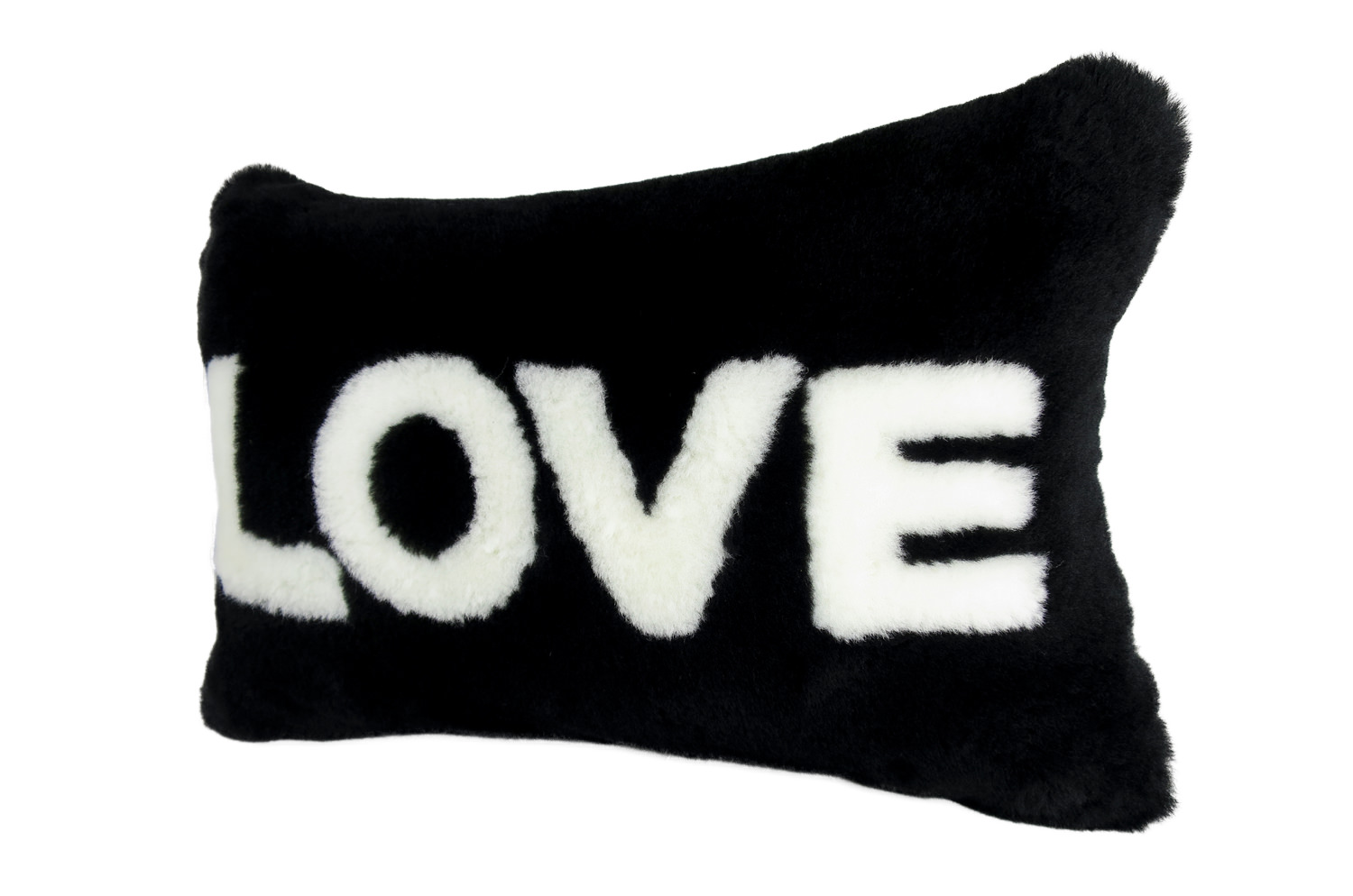 The LOVE ラブ ムートン クッション (ブラック) 45×30cm 中材付