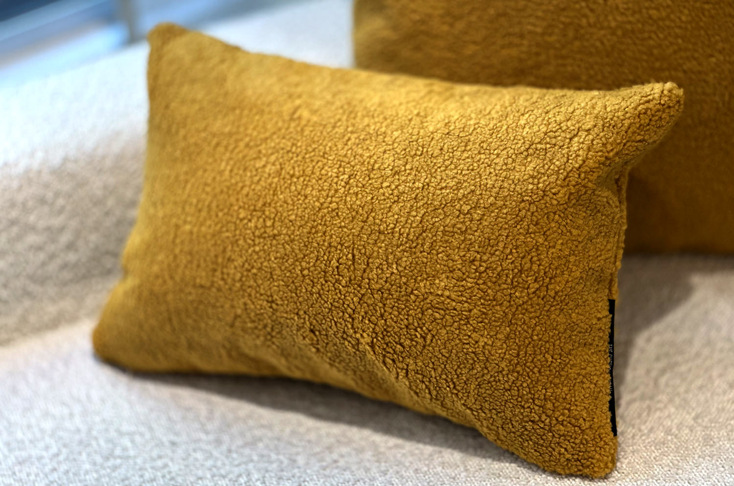 The Puff パフ クッション (ハニー）45×30cm 中材付