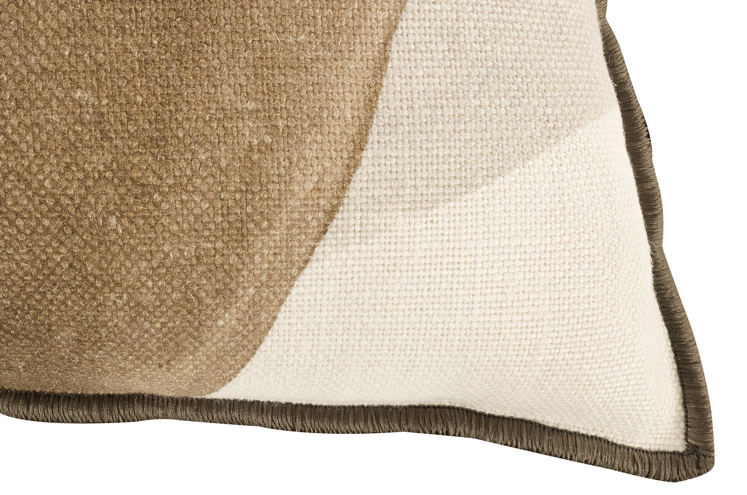 【海外取寄品】BLACK edition(ブラックエディション) Figura クッション(Ashlar) 55x55cm 中材付