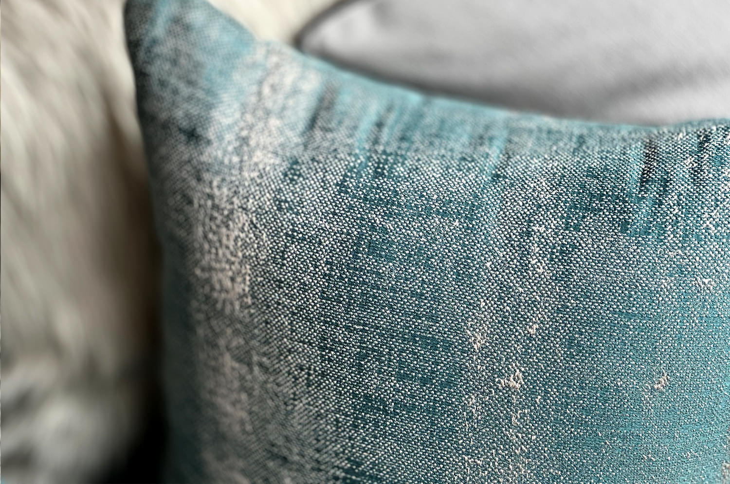 The KIM スモーキーストライプ クッションカバー (ビリジアングリーン) 4