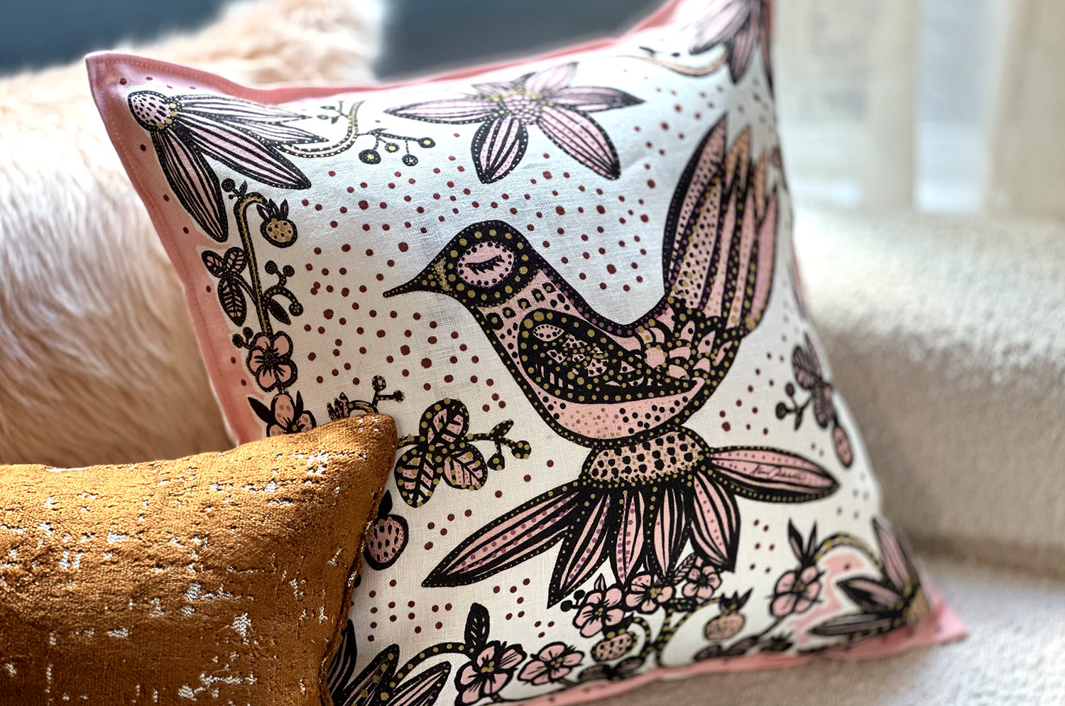 The Lintunen -リントゥネン ヘイニ・リータフフタデザイン リネンクッションカバー ピンク 45×45cm