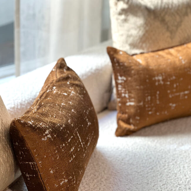 The Gilda ジルダ ベルベット クッションカバー (デューン) 45×45cm