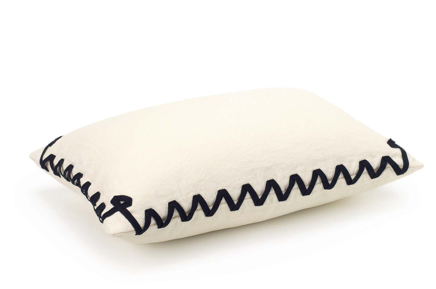 【海外取寄品】ELITIS(エリティス) Liberty クッション(Albâtre) 55x40cm 中材付