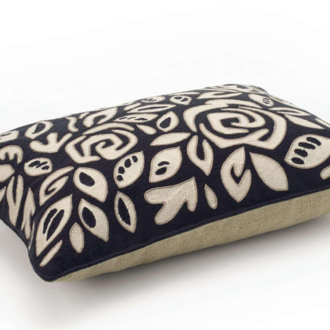 【海外取寄品】ELITIS(エリティス) Aimee クッション(Jais) 55x40cm 中材付