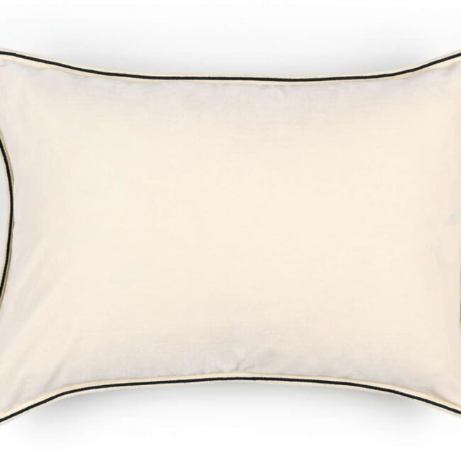 【海外取寄品】ELITIS(エリティス) Aristote クッション(Meringue) 55x40cm 中材付