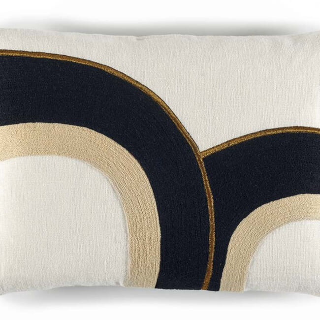 【海外取寄品】ELITIS(エリティス) Bridge クッション(Night and day) 55x40cm 中材付