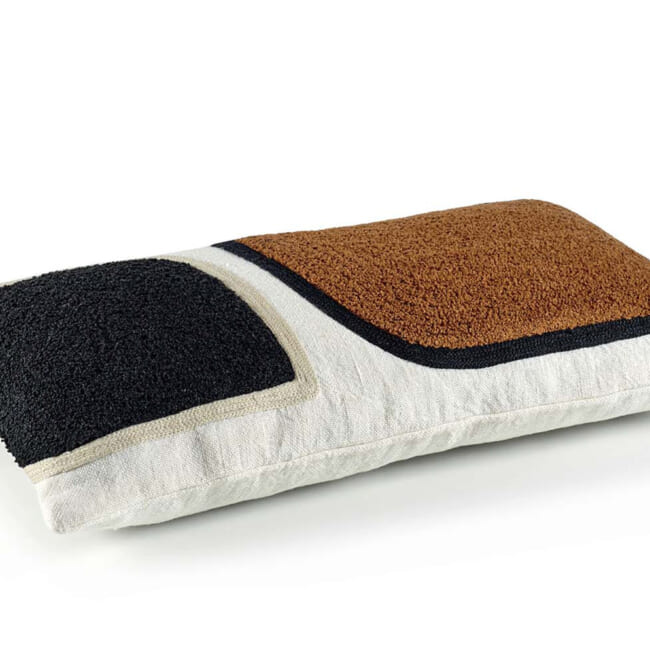 【海外取寄品】ELITIS(エリティス) Broceliande クッション(Tabac) 50x25cm 中材付