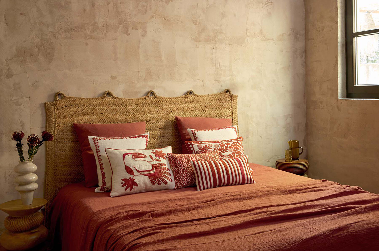 【海外取寄品】ELITIS(エリティス) Canopee クッション(Grenadine) 55x40cm 中材付