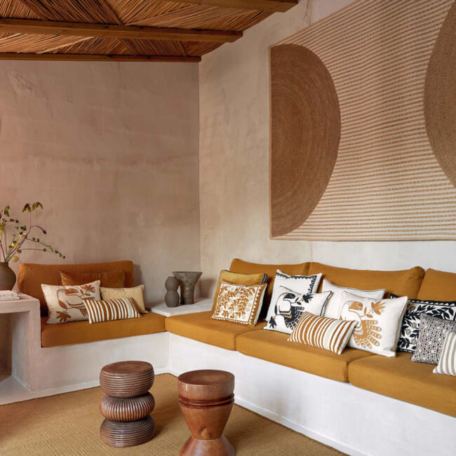 【海外取寄品】ELITIS(エリティス) Canopee クッション(Réglisse) 55x40cm 中材付