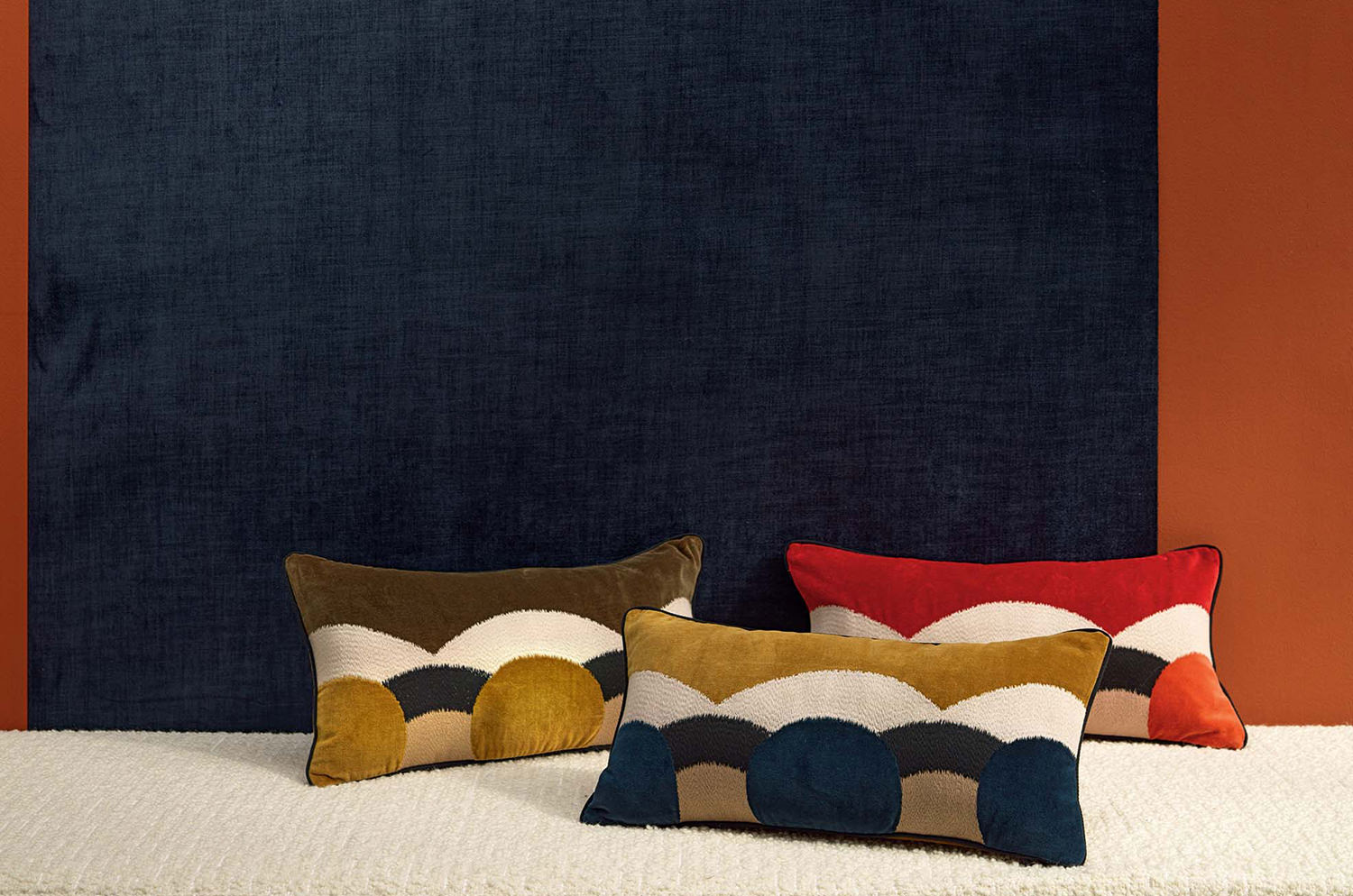 【海外取寄品】ELITIS(エリティス) Celestine クッション(Papaye) 50x25cm 中材付