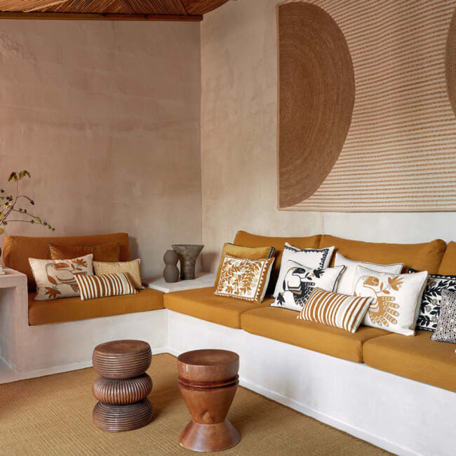 【海外取寄品】ELITIS(エリティス) Cristobal クッション(Safran) 55x40cm 中材付