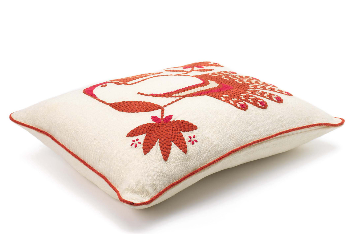 【海外取寄品】ELITIS(エリティス) Cristobal クッション(Grenadine) 55x40cm 中材付