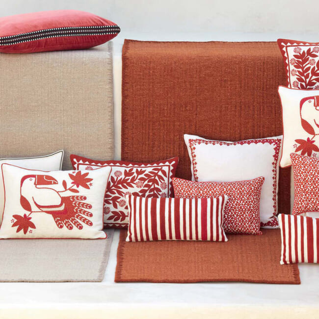 【海外取寄品】ELITIS(エリティス) Cristobal クッション(Grenadine) 55x40cm 中材付