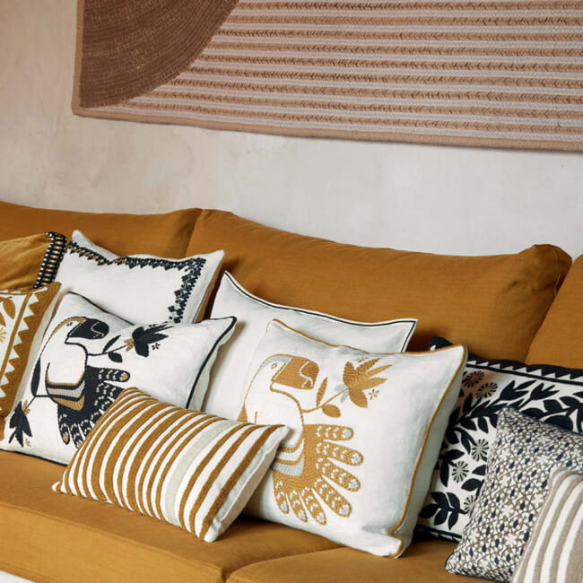 【海外取寄品】ELITIS(エリティス) Cristobal クッション(Réglisse) 55x40cm 中材付