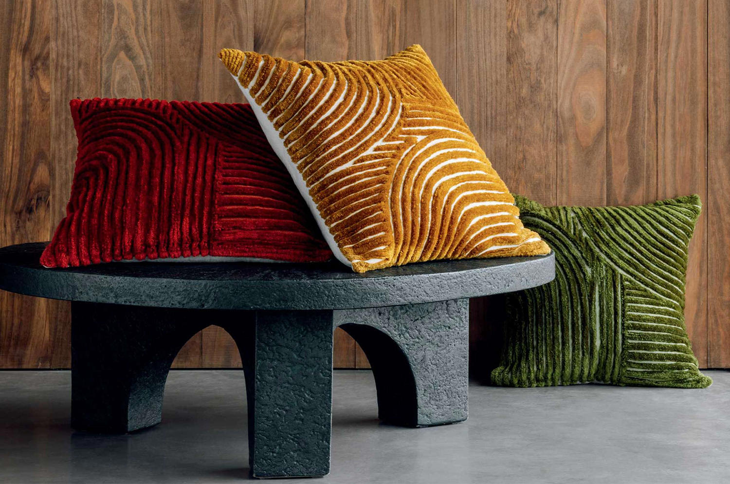 【海外取寄品】ELITIS(エリティス) Edmond クッション 50x50cm 中材付