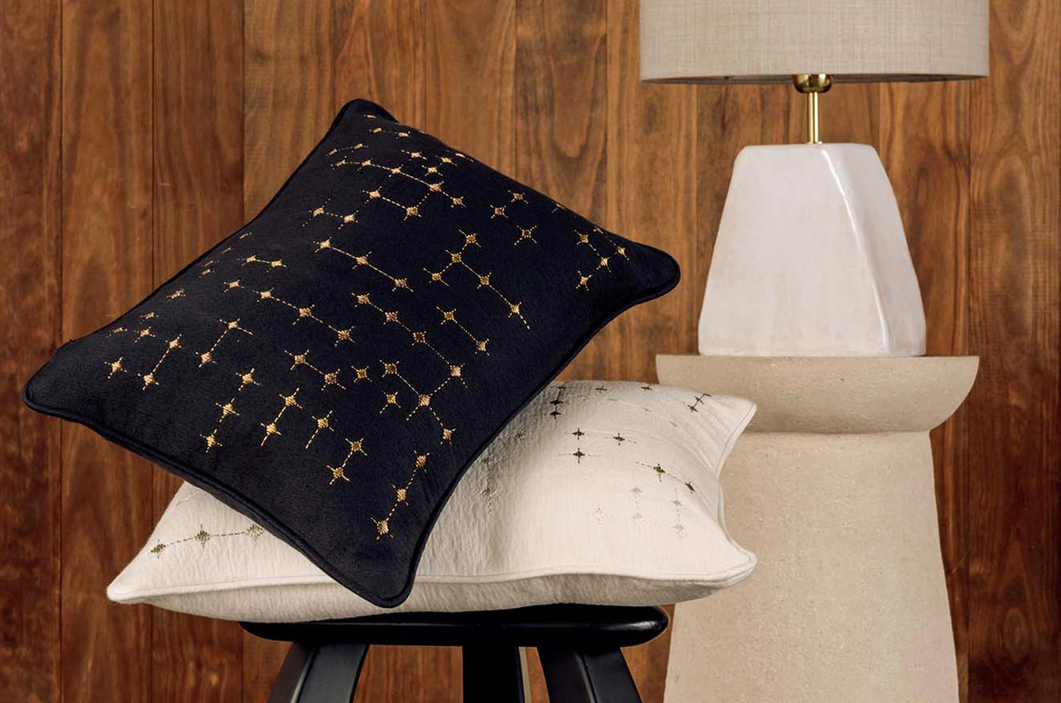 【海外取寄品】ELITIS(エリティス) Gabriel クッション 45x30cm 中材付