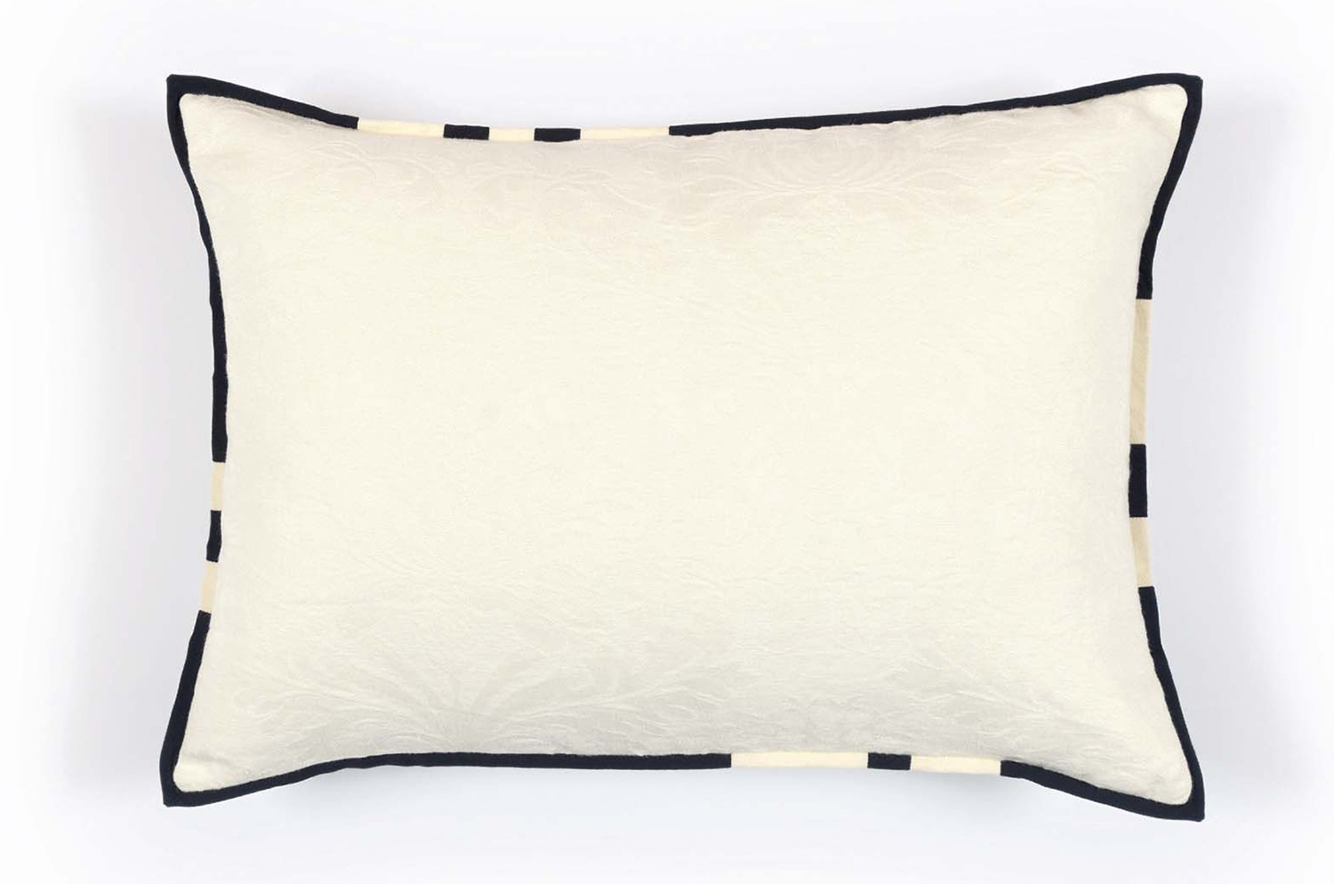 【海外取寄品】ELITIS(エリティス) Hudson クッション(Albâtre) 55x40cm 中材付