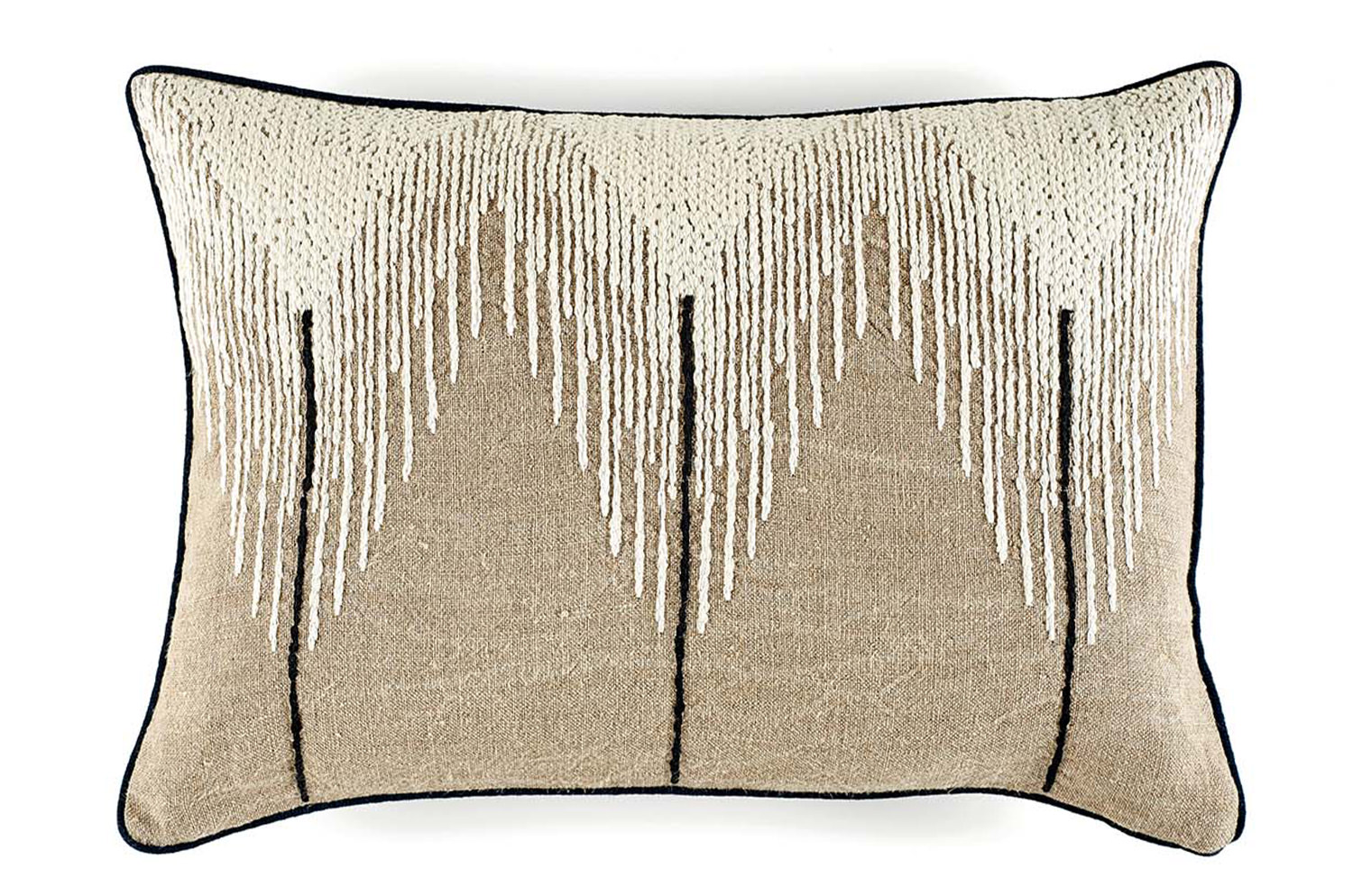 【海外取寄品】ELITIS(エリティス) Josephine クッション(White story) 55x40cm 中材付