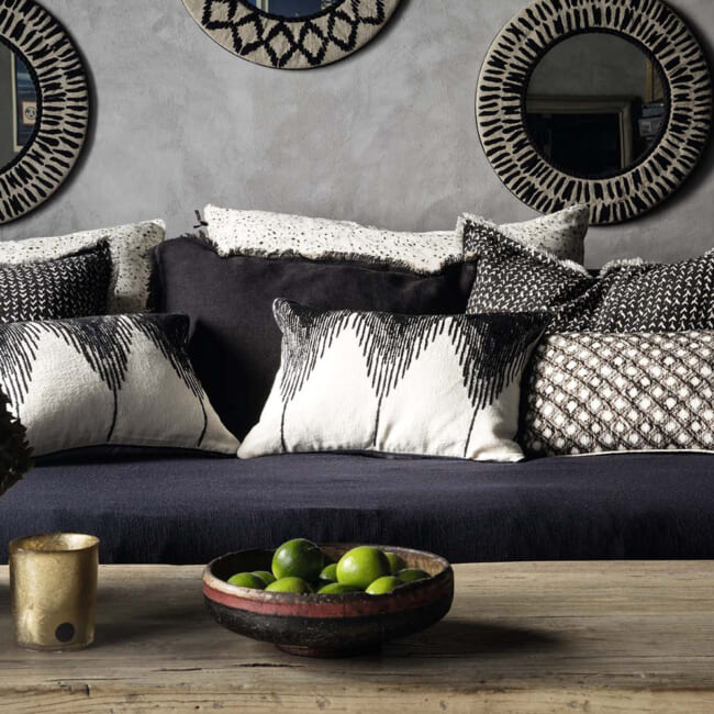 【海外取寄品】ELITIS(エリティス) Josephine クッション(Night & day) 55x40cm 中材付