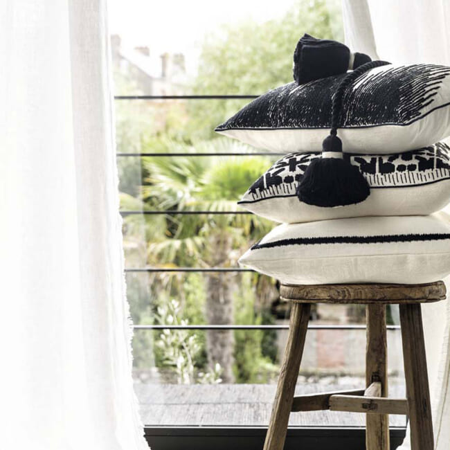 【海外取寄品】ELITIS(エリティス) Josephine クッション(Night & day) 55x40cm 中材付