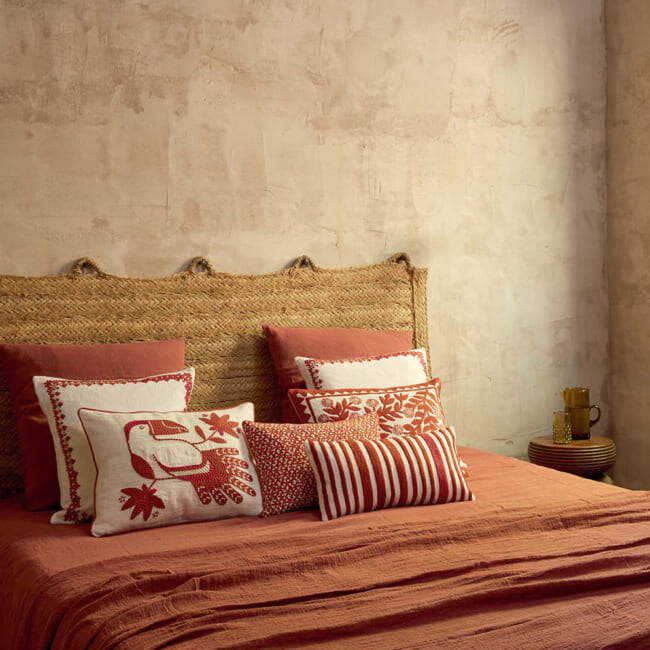 【海外取寄品】ELITIS(エリティス) Maya クッション(Grenadine) 50x50cm 中材付