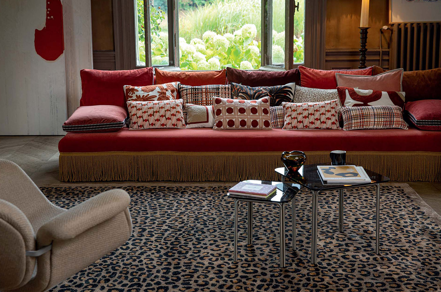 【海外取寄品】ELITIS(エリティス) Nirvana クッション(Rouge vernis) 55x40cm 中材付