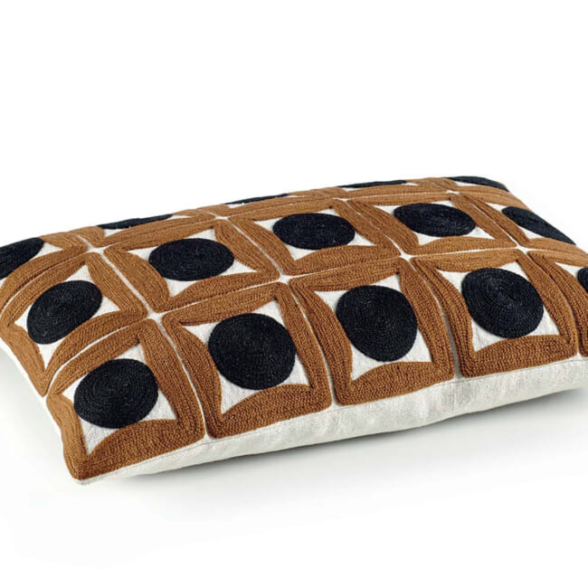 【海外取寄品】ELITIS(エリティス) Samsara クッション(Tabac) 45x30cm 中材付