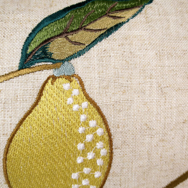 The MORRIS ウイリアムモリス レモンツリー 刺繍クッション(ライトグリーン) 50×35cm 中材付